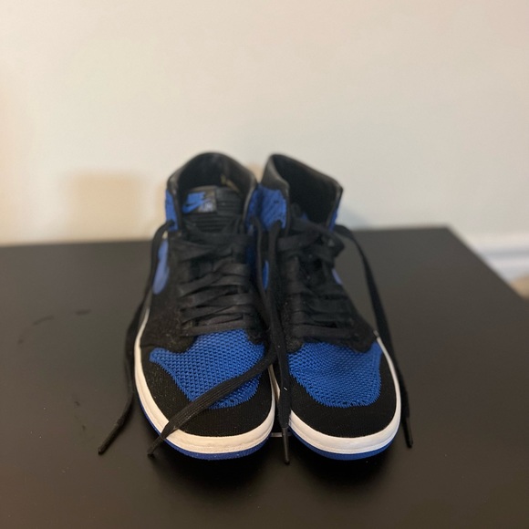 Air Force 1s blue and black women's size 5.5. - Picture 1 of 5